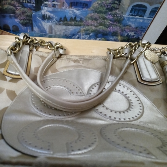 Coach Colette Designer Shoulder Tote Handbag Purse,Excellent Condition👜 - Picture 8 of 15